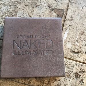 Urban decay naked illuminated